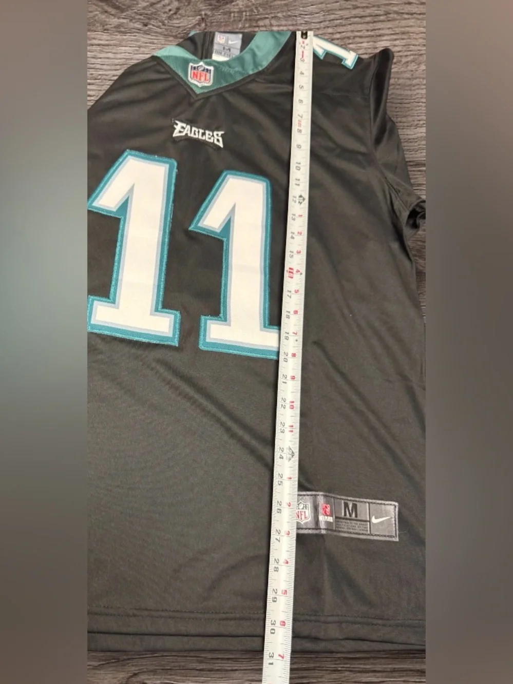 NWT Nike NFL Philadelphia Eagles Carson Wentz #11 jersey SZ M